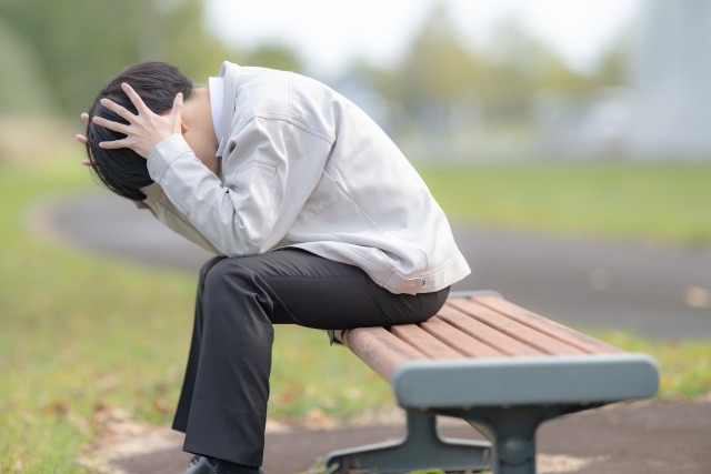 物流業界の人手不足問題で悩む人