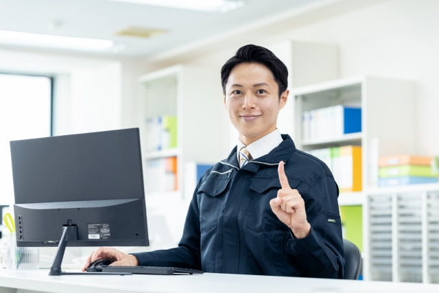 おすすめの重量物運搬業者の選び方を解説する企業担当者